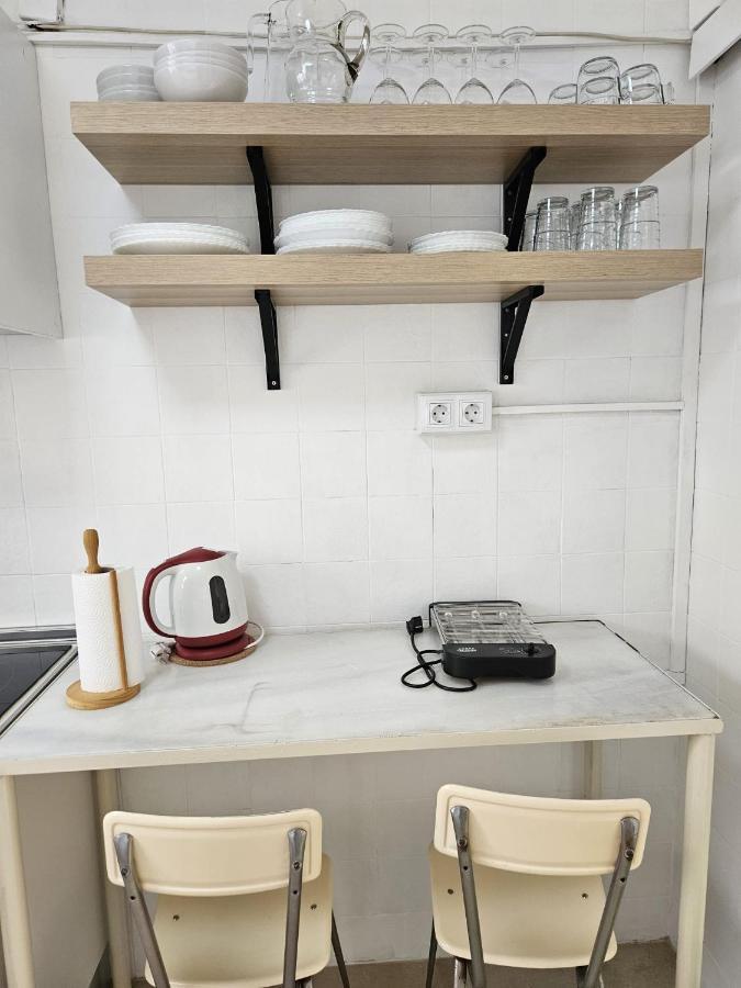 Apartamento Familiar En Triana セビリア エクステリア 写真