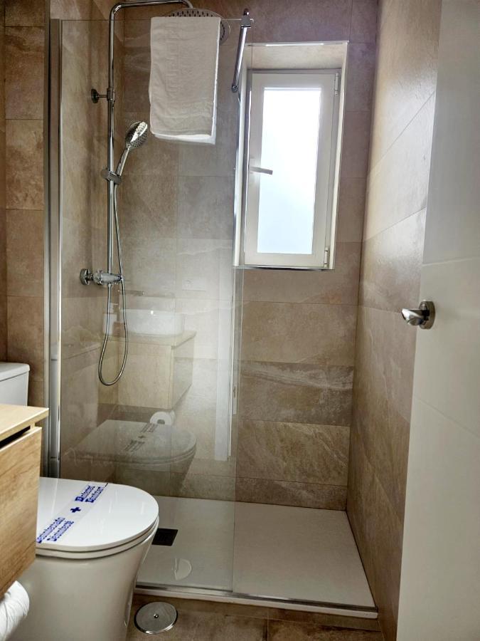 Apartamento Familiar En Triana セビリア エクステリア 写真