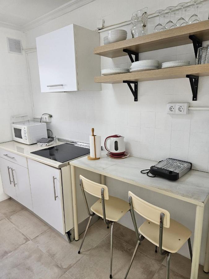 Apartamento Familiar En Triana セビリア エクステリア 写真